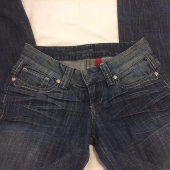 JEAN BUNDLE: NWOT True Religion & GUESS Premium